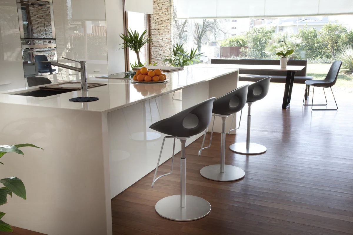 Up Height Adjustable Stool 907.51 by Tonon - Image 3