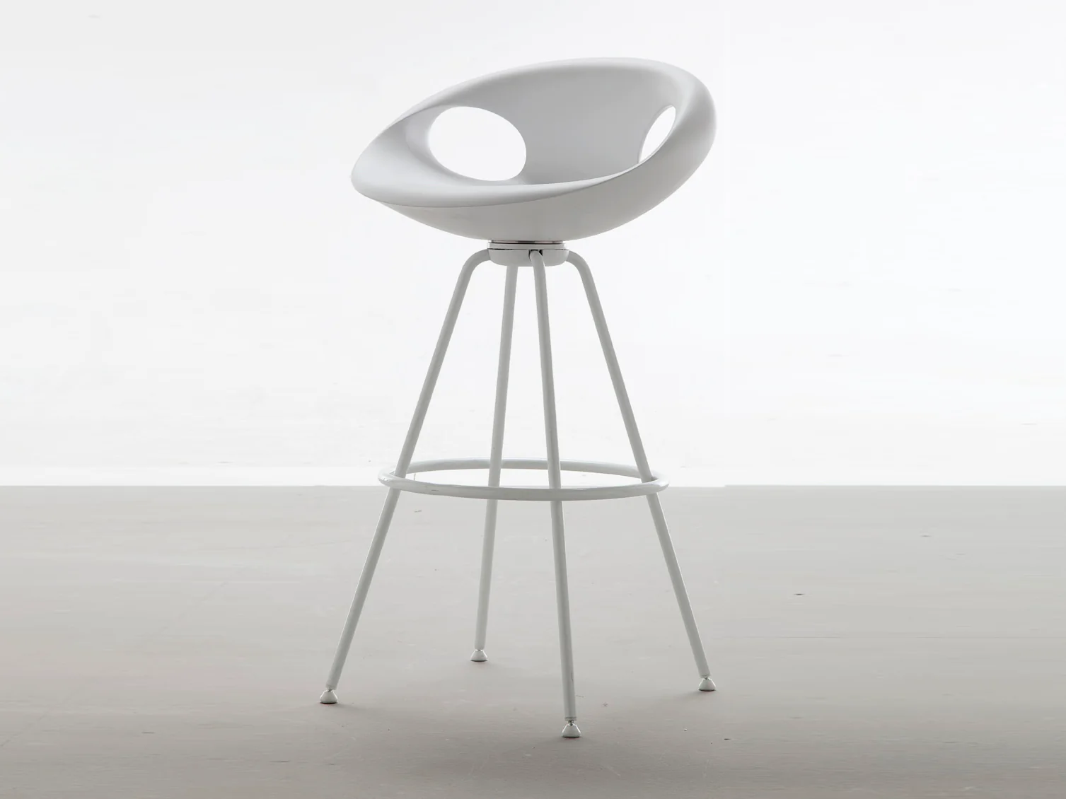 Up Stool 907.42 by Tonon - Image 2