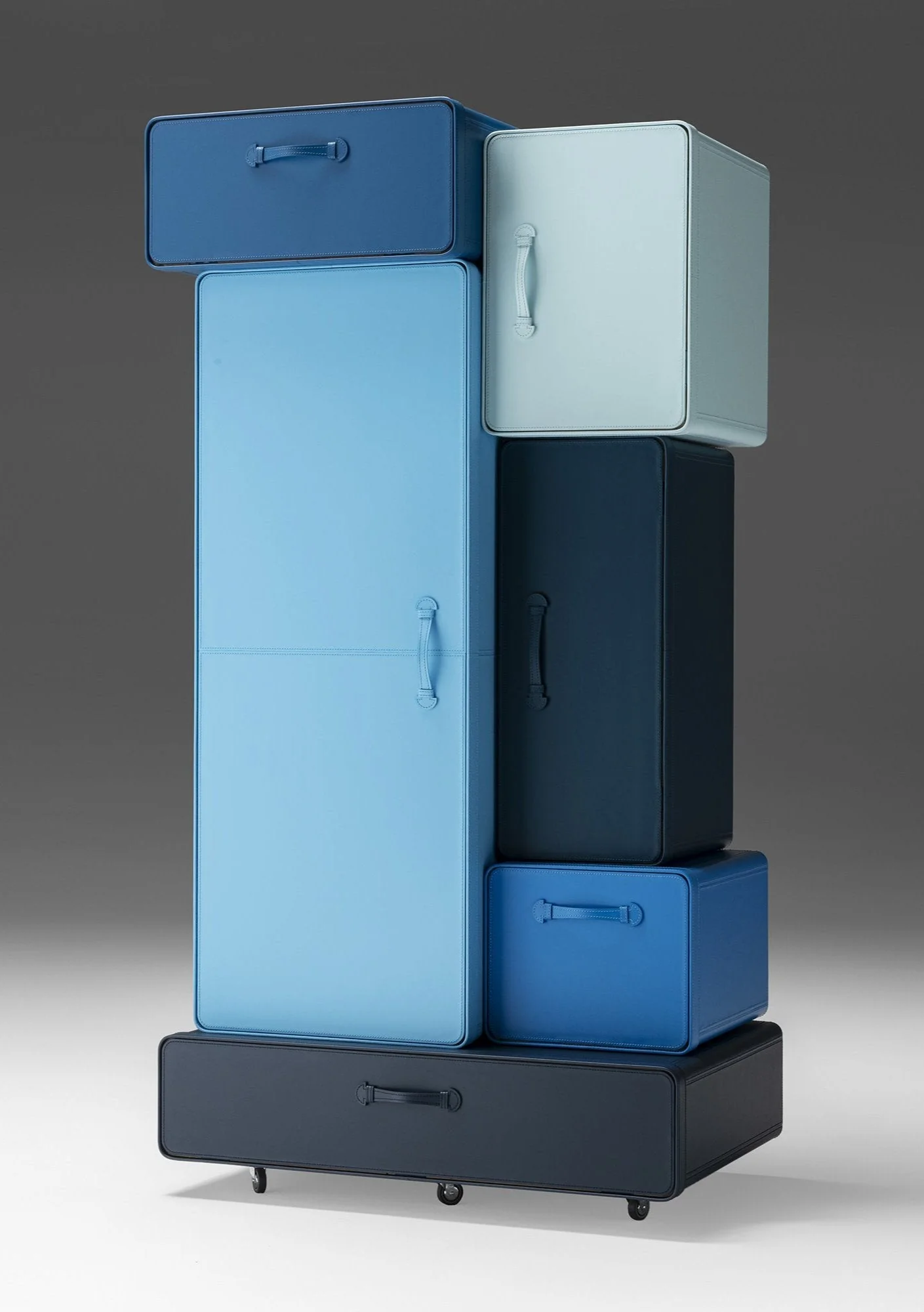 Valises Storage Closet by Casamania - Image 5