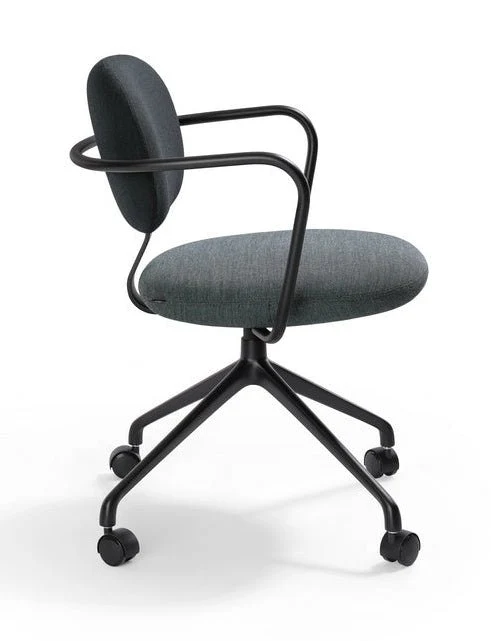 Vega Armchair with Casters by Artifort - Image 2