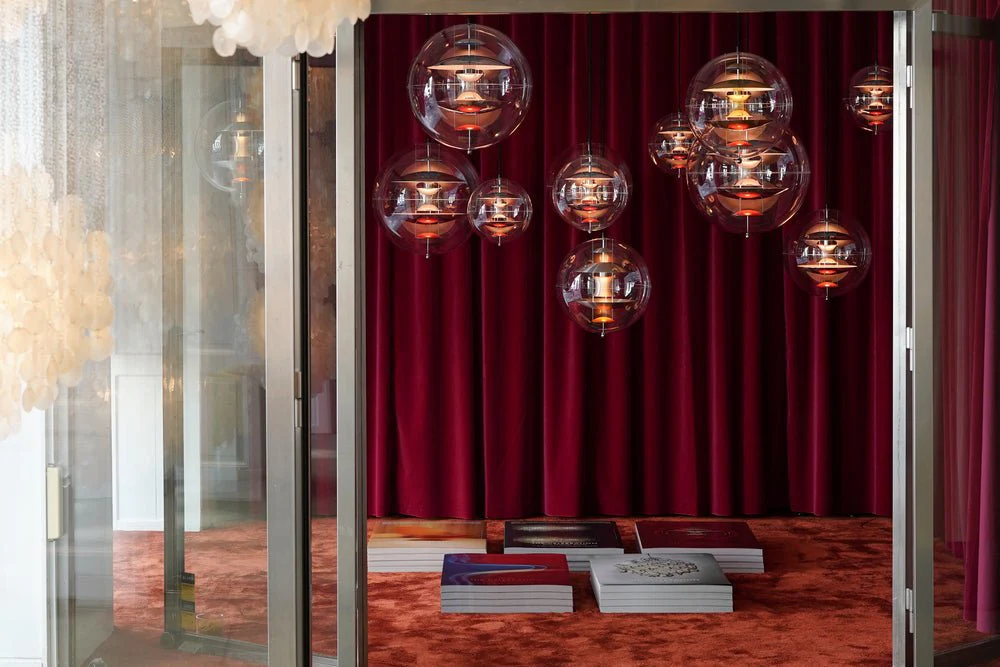 VP Globe Pendant 16" Chrome/Red/Blue by Verner Panton - Image 10