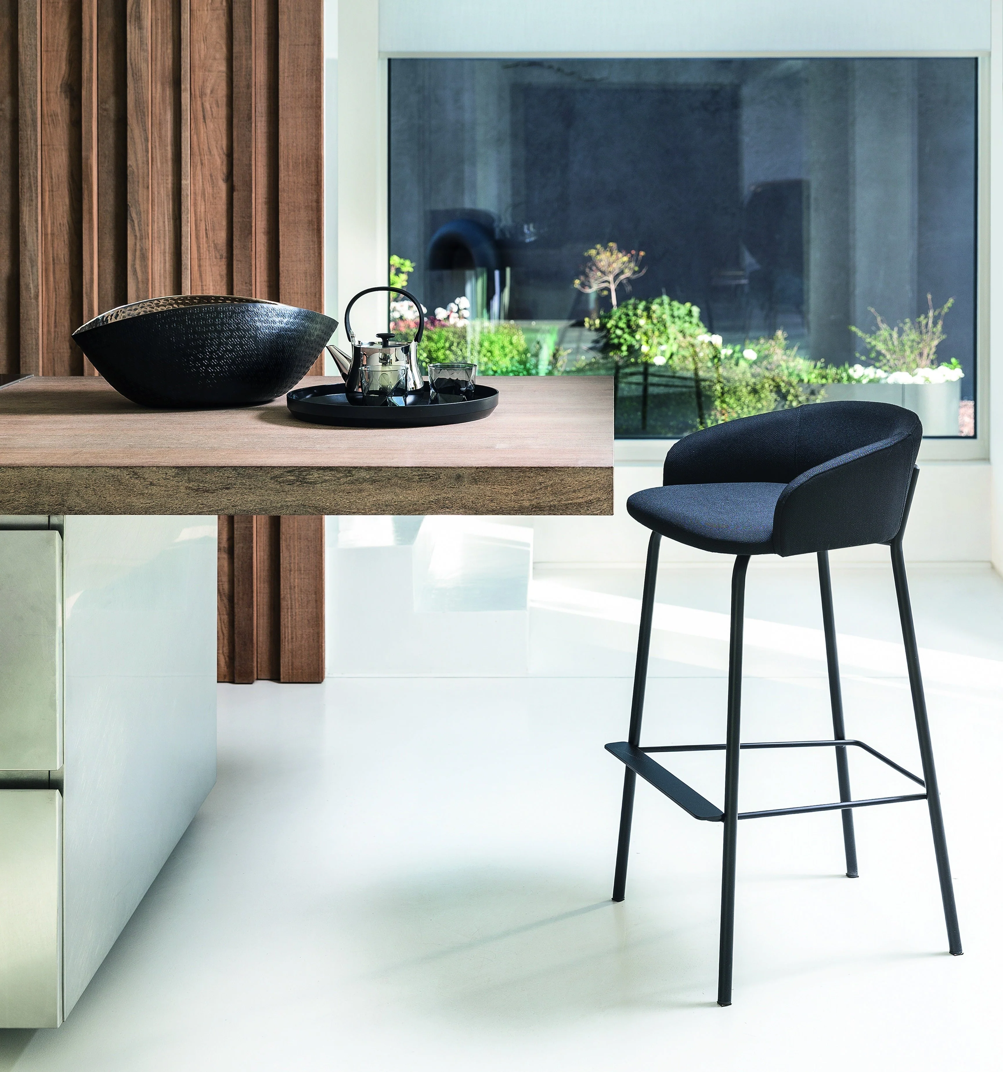 Wam Stool by Bross - Image 4