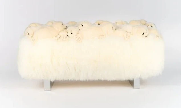 White Love Fluffy Bench by AP Collection - Image 3